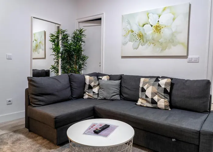 Dinamico Apartment